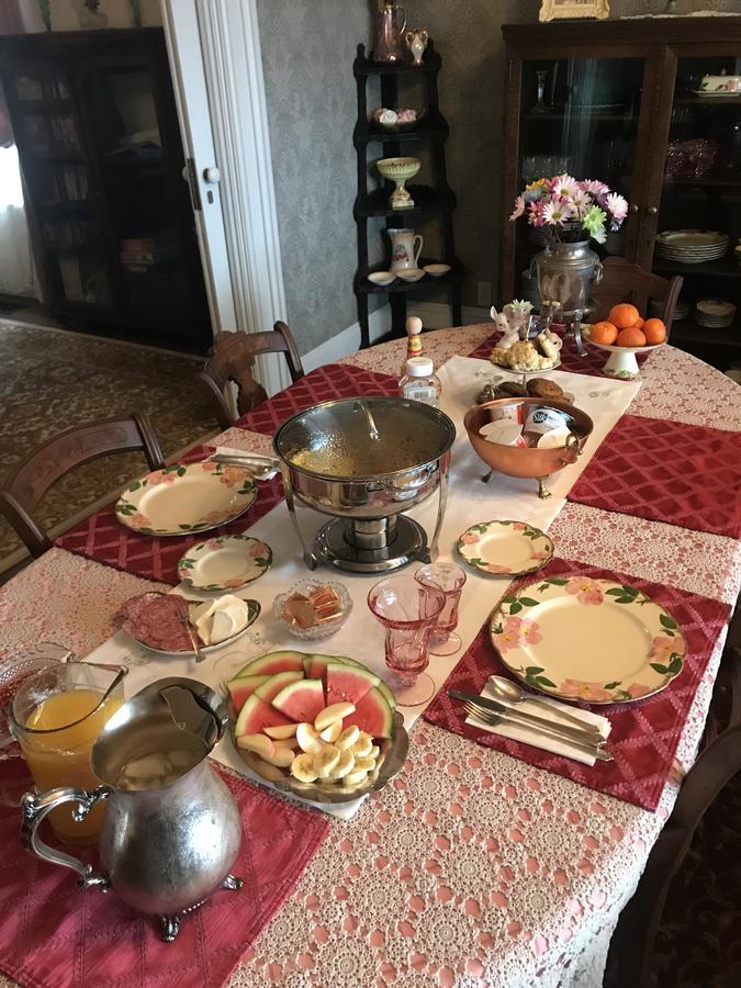 B Street House Inn Вирджиния-Сити Экстерьер фото